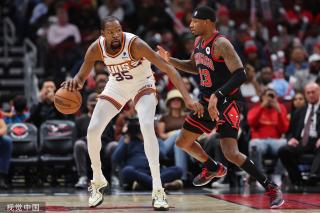 [图]哈兰德戴帽德布劳内传射 曼城4-1伊普斯维奇.