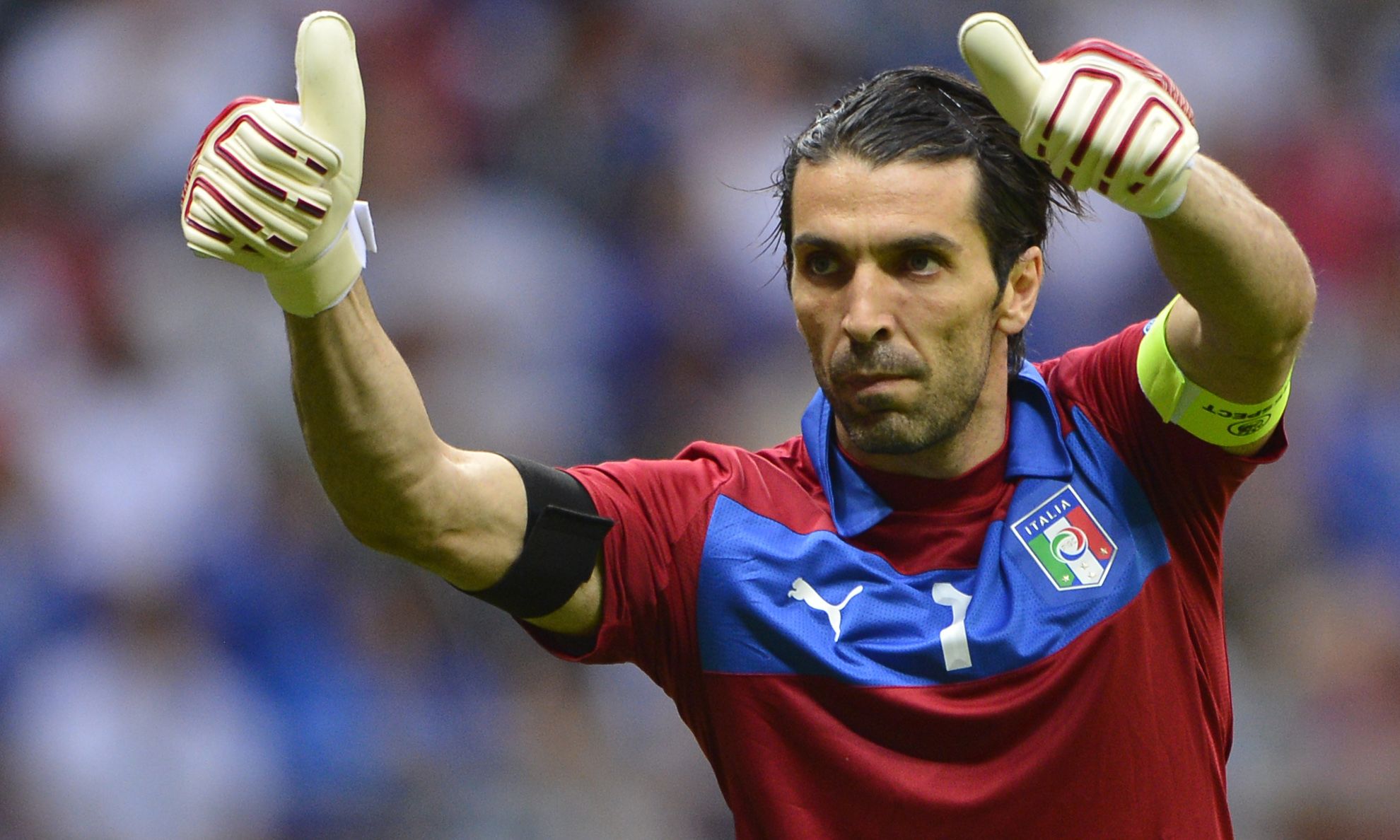 仅落后第三 仅落后第三