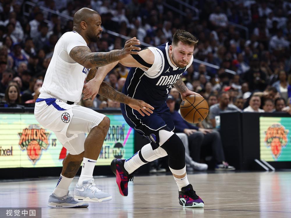 队在争夺荣 队在争夺荣