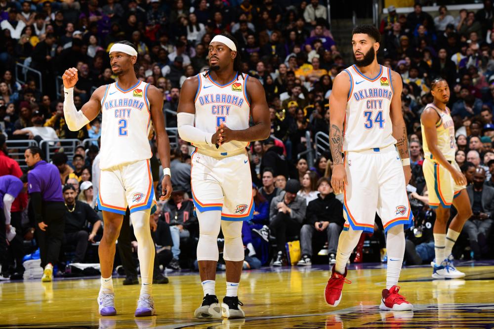 小城与豪门 小城与豪门